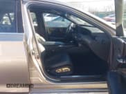 ✅ 2018 Lexus LS 500 • VIN: JTHC51FF5J5005343 • Лот: 41582364. Опубликован ранее на IAAI с пробегом 93 085 миль. Бесплатный доступ к архиву аукционных продаж из США и подробный отчёт об истории автомобиля на DreamBid. Изображение 5.