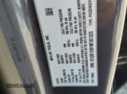 ✅ 2022 Tesla Model 3 Long Range • VIN: 5YJ3E1EB1NF361325 • Lot: 69379205. Wystawiony na Copart z przebiegiem 34 696 mil. Bezpłatny archiwum sprzedaży aukcyjnych z USA i szczegółowy raport historii pojazdu na DreamBid. Zdjęcie 12.