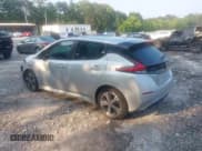✅ 2018 Nissan LEAF SL • VIN: 1N4AZ1CP4JC304267 • Lot: 42399111. Wystawiony na IAAI z przebiegiem Nie podano. Bezpłatny archiwum sprzedaży aukcyjnych z USA i szczegółowy raport historii pojazdu na DreamBid. Zdjęcie 3.