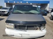 ✅ 2001 GMC Safari Cargo YF7 • VIN: 1GDDM19W11B511382 • Lot: 71951395. Wystawiony na Copart z przebiegiem 248 195 mil. Bezpłatny archiwum sprzedaży aukcyjnych z USA i szczegółowy raport historii pojazdu na DreamBid. Zdjęcie 5.