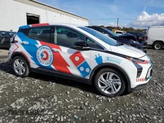 ✅ 2023 Chevrolet Bolt EV 1LT • VIN: 1G1FW6S05P4110451 • Lot: 50288915. Wystawiony na Copart z przebiegiem 7 760 mil. Bezpłatny archiwum sprzedaży aukcyjnych z USA i szczegółowy raport historii pojazdu na DreamBid. Zdjęcie 4.