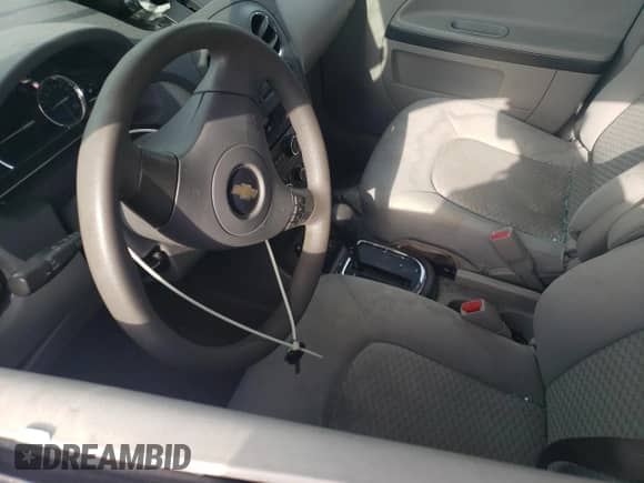 2007 Chevrolet HHR LS z VIN 3GNDA13D87S633584, wystawiony jako Copart lot #78603204 z przebiegiem 159 237 mil mil oraz Szkoda całkowita • Salvage title. Historia ofert i sprzedaży dostępna na DreamBid. Obrazek 7.