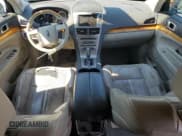 ✅ 2010 Lincoln MKT • VIN: 2LMHJ5FR4ABJ20922 • Lot: 68002695. Wystawiony na Copart z przebiegiem 151 367 mil. Bezpłatny archiwum sprzedaży aukcyjnych z USA i szczegółowy raport historii pojazdu na DreamBid. Zdjęcie 8.