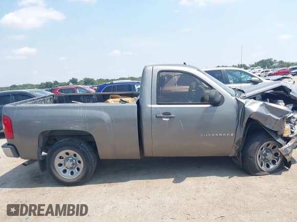 ✅ 2008 Chevrolet Silverado 1500 Work Truck • VIN: 1GCEC14X98Z317146 • Lot: 43074348. Listed on IAAI with 131,976 mi. Free auction sales archive from the USA and detailed vehicle history report at DreamBid. Image 13.