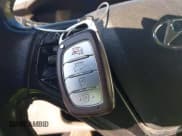 ✅ 2017 Hyundai Sonata Sport • VIN: 5NPE34AF9HH441521 • Лот: 43338565. Опубликован ранее на IAAI с пробегом 160 875 миль. Бесплатный доступ к архиву аукционных продаж из США и подробный отчёт об истории автомобиля на DreamBid. Изображение 11.