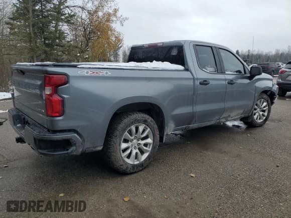 ✅ 2020 Chevrolet Silverado 1500 Custom • VIN: 1GCRYBEF8LZ333412 • Lot: 92382915. Listed on Copart with 109,394 mi. Free auction sales archive from the USA and detailed vehicle history report at DreamBid. Image 3.