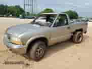 1999 Chevrolet S-10 с VIN 1GCDT14X0X8166407, выставлен на аукционе Copart как лот 54648675 с пробегом 238 052 миль миль и Списание • Salvage title. История ставок и продаж доступна на DreamBid. Изображение 1.