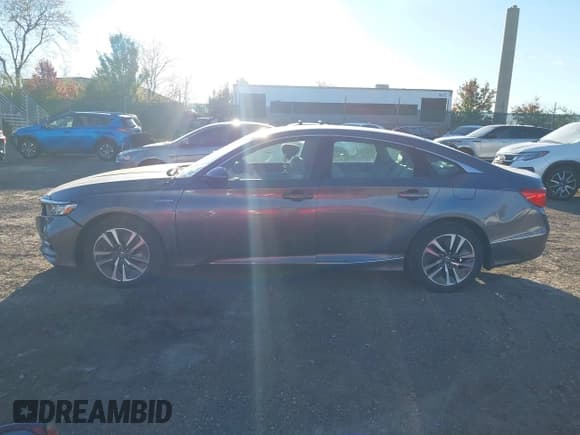 ✅ 2019 Honda Accord EX • VIN: 1HGCV3F45KA013867 • Lot: 43597504. Listed on IAAI with 97,015 mi. Free auction sales archive from the USA and detailed vehicle history report at DreamBid. Image 15.