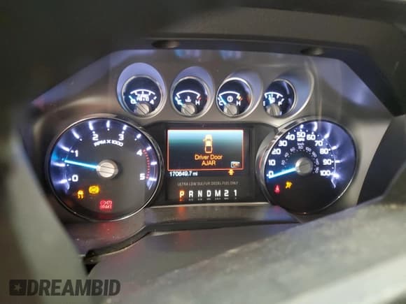 ✅ 2014 Ford F-250 Lariat • VIN: 1FT7W2BT0EEB84348 • Lot: 70107005. Wystawiony na Copart z przebiegiem 170 649 mil. Bezpłatny archiwum sprzedaży aukcyjnych z USA i szczegółowy raport historii pojazdu na DreamBid. Zdjęcie 9.