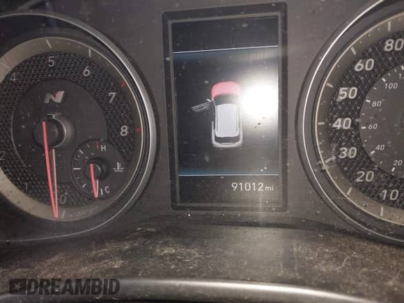 2019 Hyundai Veloster N z VIN KMHT36AH3KU002005, wystawiony jako IAAI lot #41499062 z przebiegiem 91 012 mil mil oraz . Historia ofert i sprzedaży dostępna na DreamBid. Obrazek 7.