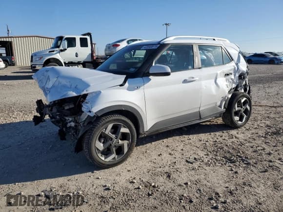 ✅ 2021 Hyundai Venue SEL • VIN: KMHRC8A37MU113864 • Lot: 42040875. Listed on Copart with 64,762 mi. Free auction sales archive from the USA and detailed vehicle history report at DreamBid. Image 1.