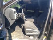 ✅ 2019 Chevrolet Silverado 1500 LT • VIN: 2GCVKPEC5K1118550 • Lot: 61446164. Wystawiony na Copart z przebiegiem 114 208 mil. Bezpłatny archiwum sprzedaży aukcyjnych z USA i szczegółowy raport historii pojazdu na DreamBid. Zdjęcie 7.