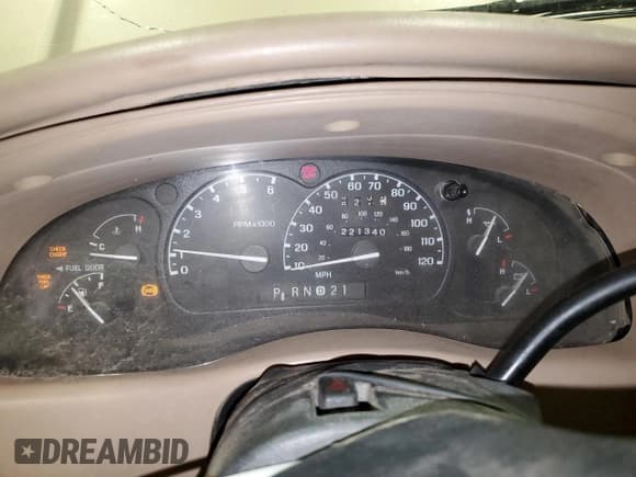 ✅ 2002 Ford Ranger XL Fleet • VIN: 1FTZR45E22PA77052 • Лот: 86294715. Опубликован ранее на Copart с пробегом 221 340 миль. Бесплатный доступ к архиву аукционных продаж из США и подробный отчёт об истории автомобиля на DreamBid. Изображение 9.