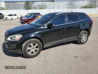 ✅ 2011 Volvo XC60 3.2L • VIN: YV4940DLXB2198221 • Лот: 81815025. Опубликован ранее на Copart с пробегом 121 060 миль. Бесплатный доступ к архиву аукционных продаж из США и подробный отчёт об истории автомобиля на DreamBid. Изображение 1.
