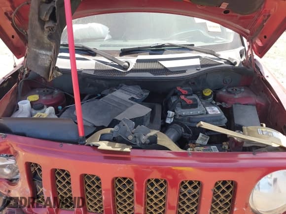 ✅ 2015 Jeep Patriot Limited • VIN: 1C4NJPCB8FD401323 • Lot: 43092661. Listed on IAAI with 138,293 mi. Free auction sales archive from the USA and detailed vehicle history report at DreamBid. Image 10.