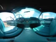 ✅ 1962 Ford Thunderbird • VIN: 0000002Y85Z168701 • Лот: 42953795. Опубликован ранее на IAAI с пробегом 53 689 миль. Бесплатный доступ к архиву аукционных продаж из США и подробный отчёт об истории автомобиля на DreamBid. Изображение 21.