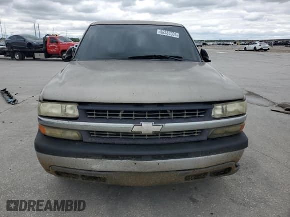 ✅ 2002 Chevrolet Silverado 1500 • VIN: 2GCEC19V721152771 • Lot: 52388005. Wystawiony na Copart z przebiegiem Nie podano. Bezpłatny archiwum sprzedaży aukcyjnych z USA i szczegółowy raport historii pojazdu na DreamBid. Zdjęcie 5.