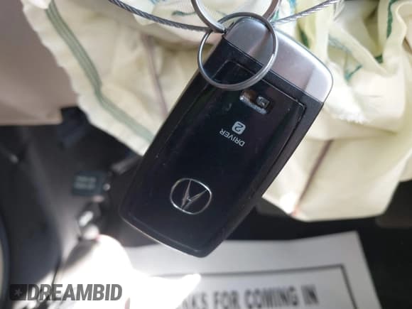 ✅ 2015 Acura MDX Advance • VIN: 5FRYD4H84FB030880 • Lot: 41466548. Wystawiony na IAAI z przebiegiem 87 641 mil. Bezpłatny archiwum sprzedaży aukcyjnych z USA i szczegółowy raport historii pojazdu na DreamBid. Zdjęcie 11.