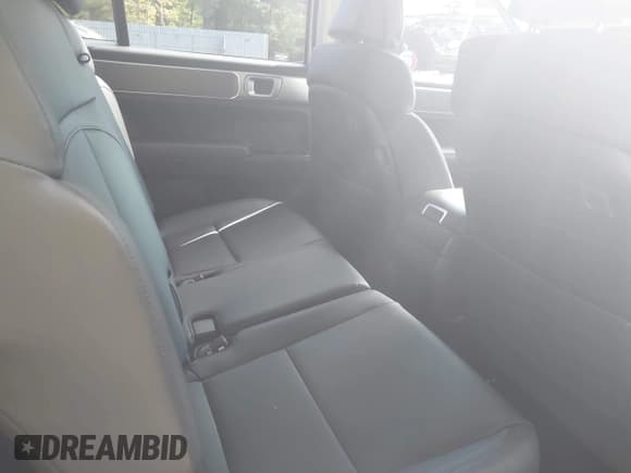 ✅ 2025 Hyundai Santa Fe SEL • VIN: 5NMP2DG17SH026483 • Лот: 43307400. Опубликован ранее на IAAI с пробегом 10 141 миль. Бесплатный доступ к архиву аукционных продаж из США и подробный отчёт об истории автомобиля на DreamBid. Изображение 8.