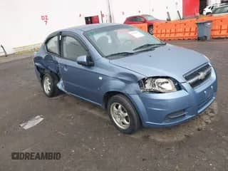 2008 Chevrolet Aveo LS z VIN KL1TD56618B006570, wystawiony jako IAAI lot #41685397 z przebiegiem 185 007 mil mil oraz . Historia ofert i sprzedaży dostępna na DreamBid. Obrazek 1.