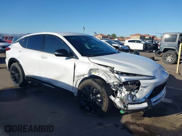 ✅ 2024 Buick Envista Sport Touring • VIN: KL47LBE22RB177673 • Lot: 43363625. Listed on IAAI with 14,241 mi. Free auction sales archive from the USA and detailed vehicle history report at DreamBid. Image 1.