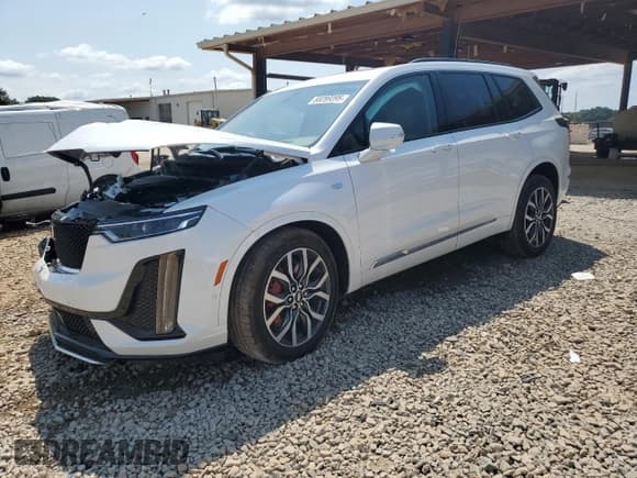 ✅ 2024 Cadillac XT6 AWD Sport • VIN: 1GYKPHRS2RZ757640 • Lot: 68289395. Listed on Copart with 3,155 mi. Free auction sales archive from the USA and detailed vehicle history report at DreamBid. Image 1.