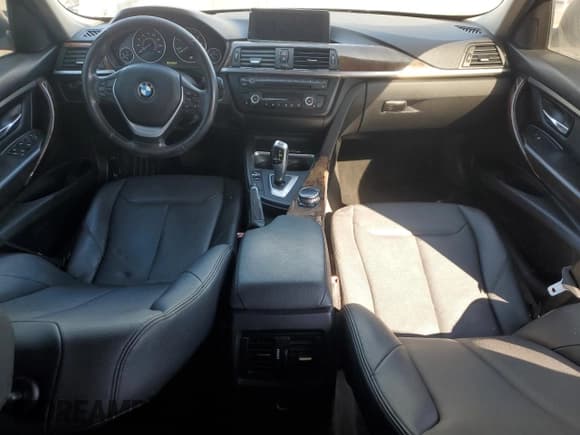 ✅ 2014 BMW 3 Series 328d • VIN: WBA3D3C57EK155129 • Лот: 90136845. Опубликован ранее на Copart с пробегом Не указан. Бесплатный доступ к архиву аукционных продаж из США и подробный отчёт об истории автомобиля на DreamBid. Изображение 8.