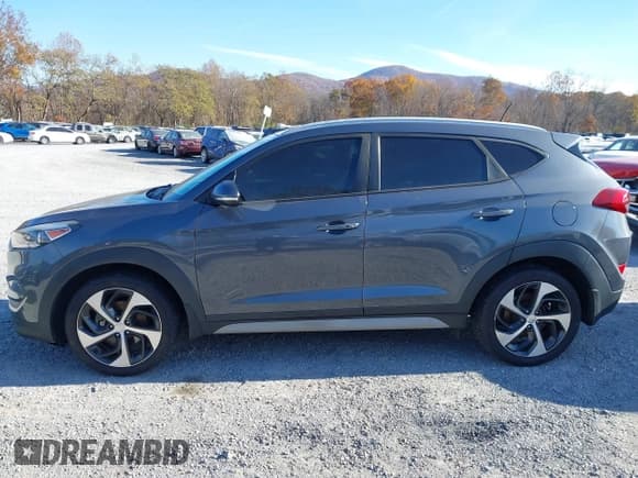 ✅ 2017 Hyundai Tucson Sport • VIN: KM8J3CA20HU429359 • Lot: 43643292. Wystawiony na IAAI z przebiegiem 125 049 mil. Bezpłatny archiwum sprzedaży aukcyjnych z USA i szczegółowy raport historii pojazdu na DreamBid. Zdjęcie 14.