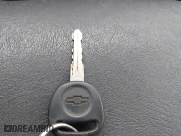 ✅ 2004 Chevrolet Silverado 2500HD Work Truck • VIN: 1GCHK24U04E322782 • Лот: 42974453. Опубликован ранее на IAAI с пробегом 91 020 миль. Бесплатный доступ к архиву аукционных продаж из США и подробный отчёт об истории автомобиля на DreamBid. Изображение 11.