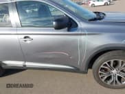 ✅ 2018 Mitsubishi Outlander ES • VIN: JA4AZ2A37JZ007002 • Лот: 43489579. Опубликован ранее на IAAI с пробегом 113 946 миль. Бесплатный доступ к архиву аукционных продаж из США и подробный отчёт об истории автомобиля на DreamBid. Изображение 18.