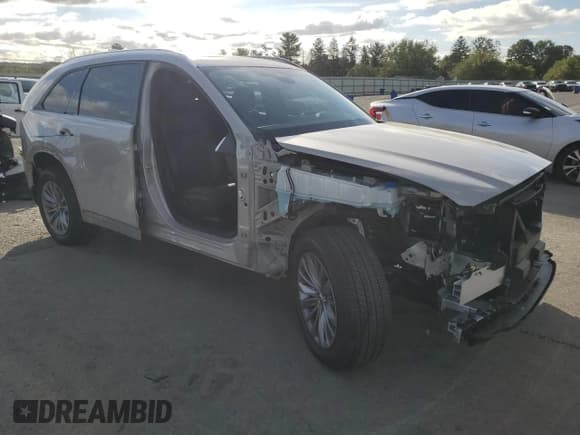 ✅ 2024 Mazda CX-90 Preferred • VIN: JM3KKBHDXR1133336 • Lot: 81926335. Wystawiony na Copart z przebiegiem 9 770 mil. Bezpłatny archiwum sprzedaży aukcyjnych z USA i szczegółowy raport historii pojazdu na DreamBid. Zdjęcie 4.