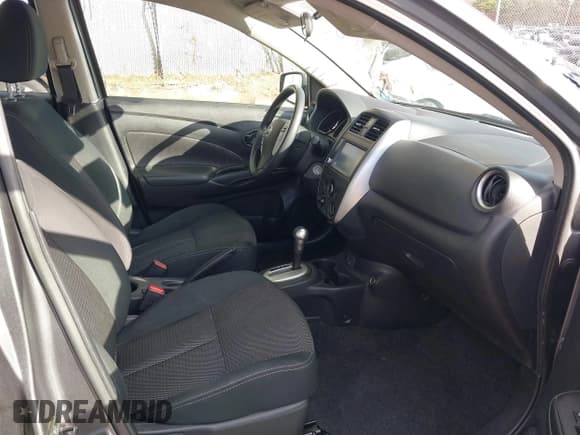 ✅ 2019 Nissan Versa SV • VIN: 3N1CN7AP1KL875390 • Lot: 43707757. Listed on IAAI with 118,539 mi. Free auction sales archive from the USA and detailed vehicle history report at DreamBid. Image 5.