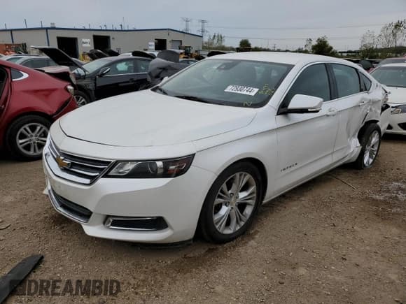 ✅ 2015 Chevrolet Impala LT • VIN: 1G1125S38FU131075 • Lot: 72930744. Wystawiony na Copart z przebiegiem 266 056 mil. Bezpłatny archiwum sprzedaży aukcyjnych z USA i szczegółowy raport historii pojazdu na DreamBid. Zdjęcie 1.