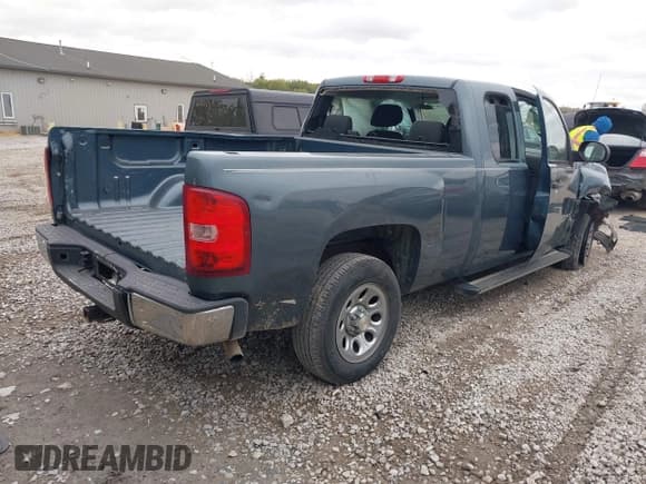 ✅ 2013 Chevrolet Silverado 1500 LS • VIN: 1GCRCREA5DZ272632 • Lot: 43510830. Listed on IAAI with 86,640 mi. Free auction sales archive from the USA and detailed vehicle history report at DreamBid. Image 4.