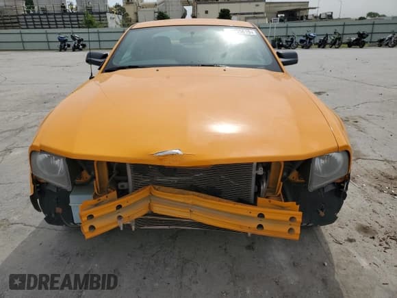 ✅ 2009 Ford Mustang GT • VIN: 1ZVHT82H795124324 • Lot: 56736615. Listed on Copart with 79,985 mi. Free auction sales archive from the USA and detailed vehicle history report at DreamBid. Image 5.