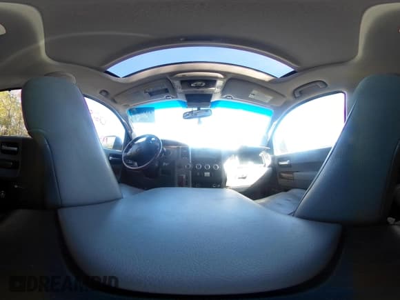 ✅ 2010 Toyota Sequoia Platinum • VIN: 5TDDW5G14AS028670 • Lot: 43375661. Wystawiony na IAAI z przebiegiem Nie podano. Bezpłatny archiwum sprzedaży aukcyjnych z USA i szczegółowy raport historii pojazdu na DreamBid. Zdjęcie 17.