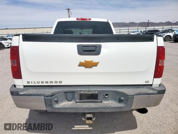 ✅ 2010 Chevrolet Silverado 2500HD LT • VIN: 1GC5KXBGXAZ173265 • Лот: 57353845. Опубликован ранее на Copart с пробегом 217 178 миль. Бесплатный доступ к архиву аукционных продаж из США и подробный отчёт об истории автомобиля на DreamBid. Изображение 6.