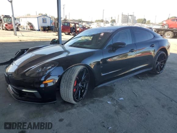 ✅ 2020 Porsche Panamera • VIN: WP0AA2A73LL101528 • Lot: 90863975. Listed on Copart with 70,429 mi. Free auction sales archive from the USA and detailed vehicle history report at DreamBid. Image 1.