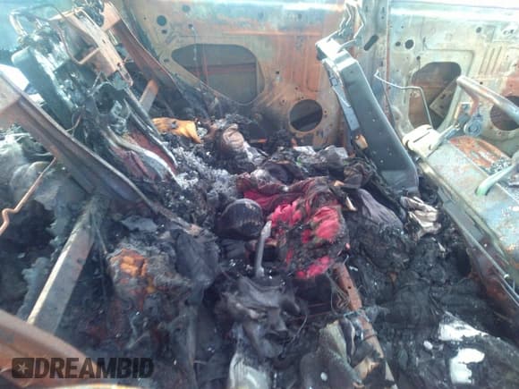 ✅ 2013 Ford Explorer Limited • VIN: 1FM5K7F82DGA20166 • Lot: 41114232. Wystawiony na IAAI z przebiegiem Nie podano. Bezpłatny archiwum sprzedaży aukcyjnych z USA i szczegółowy raport historii pojazdu na DreamBid. Zdjęcie 8.