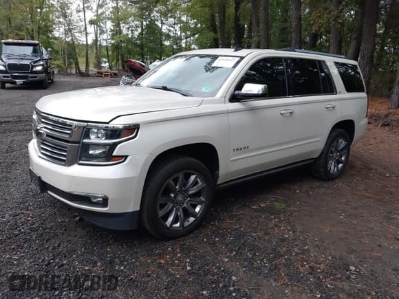 ✅ 2015 Chevrolet Tahoe LTZ • VIN: 1GNSKCKC2FR169461 • Lot: 43446307. Listed on IAAI with 237,568 mi. Free auction sales archive from the USA and detailed vehicle history report at DreamBid. Image 2.