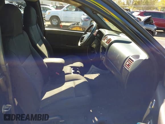 ✅ 2008 Chevrolet Colorado • VIN: 1GCDS49E888191276 • Lot: 43530775. Listed on IAAI with 188,611 mi. Free auction sales archive from the USA and detailed vehicle history report at DreamBid. Image 5.