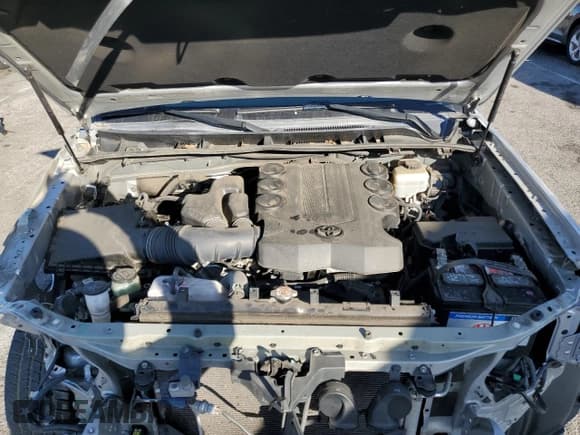 ✅ 2016 Toyota 4Runner SR5 Premium • VIN: JTEBU5JR2G5400738 • Lot: 90284945. Listed on Copart with 59,800 mi. Free auction sales archive from the USA and detailed vehicle history report at DreamBid. Image 12.