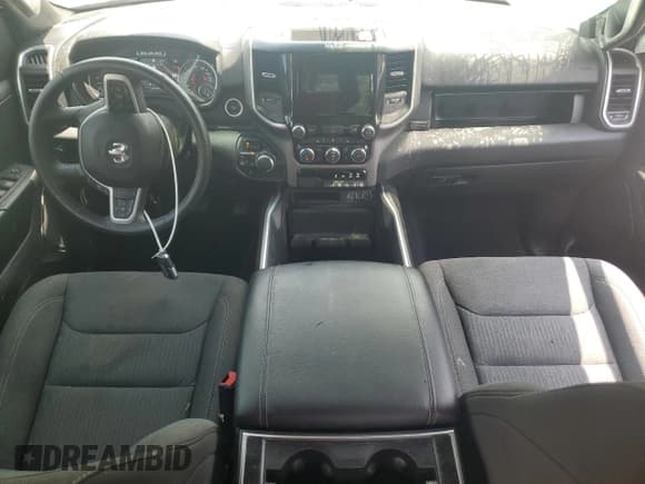 ✅ 2022 Ram 1500 Big Horn • VIN: 1C6RRFFG9NN259334 • Lot: 63870965. Listed on Copart with 33,662 mi. Free auction sales archive from the USA and detailed vehicle history report at DreamBid. Image 8.