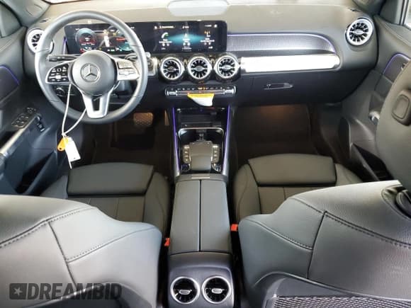 ✅ 2023 Mercedes-Benz EQB 250+ • VIN: W1N9M0CB7PN061893 • Lot: 70268004. Wystawiony na Copart z przebiegiem 6 500 mil. Bezpłatny archiwum sprzedaży aukcyjnych z USA i szczegółowy raport historii pojazdu na DreamBid. Zdjęcie 8.