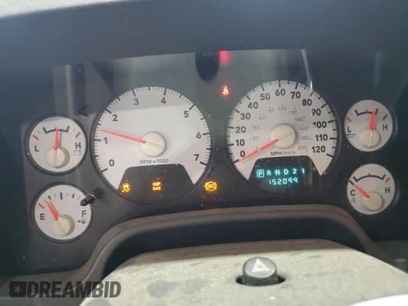 ✅ 2007 Dodge 1500 SLT • VIN: 1D7HU182X7S101845 • Лот: 63928054. Опубликован ранее на Copart с пробегом 152 099 миль. Бесплатный доступ к архиву аукционных продаж из США и подробный отчёт об истории автомобиля на DreamBid. Изображение 9.