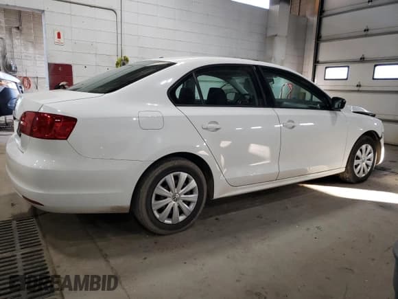 ✅ 2014 Volkswagen Jetta S • VIN: 3VW2K7AJ2EM233043 • Lot: 90418175. Listed on Copart with 141,339 mi. Free auction sales archive from the USA and detailed vehicle history report at DreamBid. Image 3.