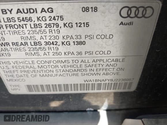 ✅ 2018 Audi Q5 Premium Plus • VIN: WA1BNAFY8J2236957 • Lot: 43322853. Wystawiony na IAAI z przebiegiem 84 104 mil. Bezpłatny archiwum sprzedaży aukcyjnych z USA i szczegółowy raport historii pojazdu na DreamBid. Zdjęcie 9.