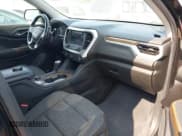 ✅ 2019 GMC Acadia SLE • VIN: 1GKKNSLS5KZ101556 • Lot: 42397049. Listed on IAAI with 159,189 mi. Free auction sales archive from the USA and detailed vehicle history report at DreamBid. Image 5.