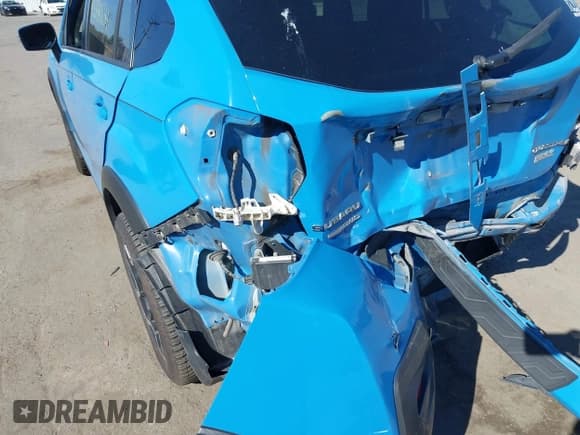 ✅ 2016 Subaru Crosstrek Limited • VIN: JF2GPALC8G8335901 • Lot: 43344834. Listed on IAAI with 135,883 mi. Free auction sales archive from the USA and detailed vehicle history report at DreamBid. Image 6.