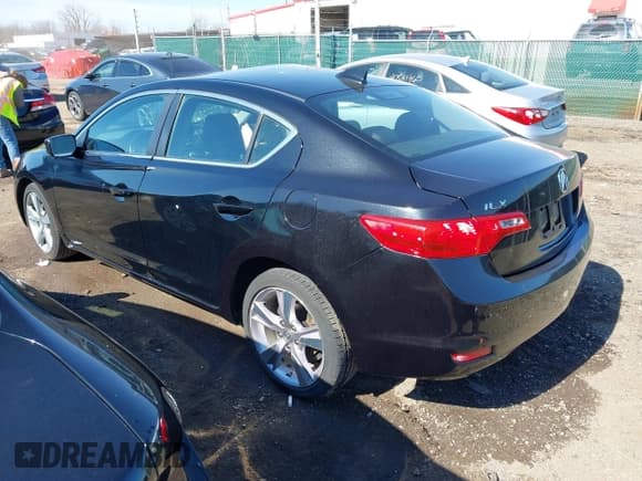 ✅ 2014 Acura ILX Premium • VIN: 19VDE1F54EE006564 • Lot: 41894046. Listed on IAAI with 116,074 mi. Free auction sales archive from the USA and detailed vehicle history report at DreamBid. Image 3.